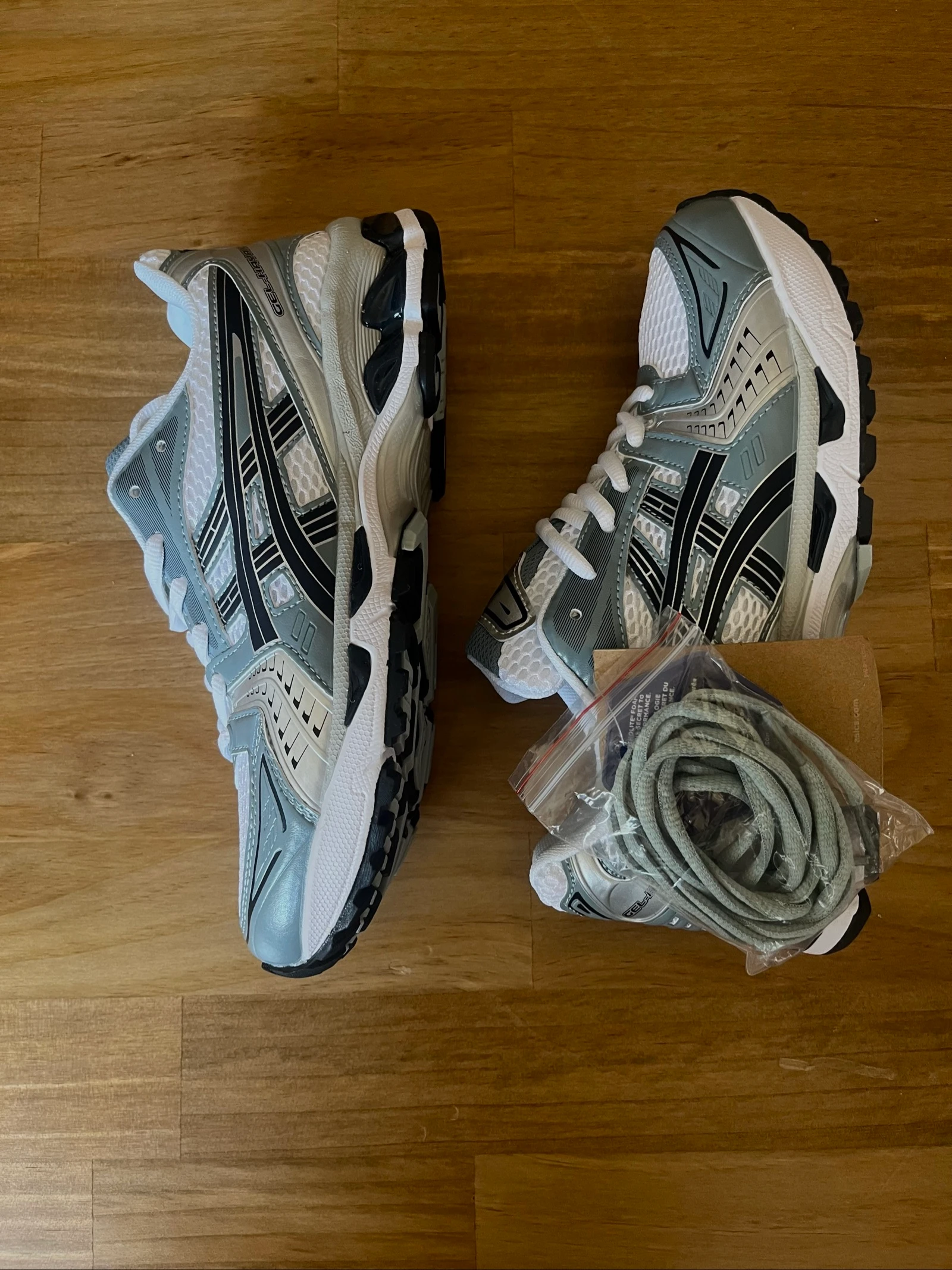 Asics kayano 14 – photo 2